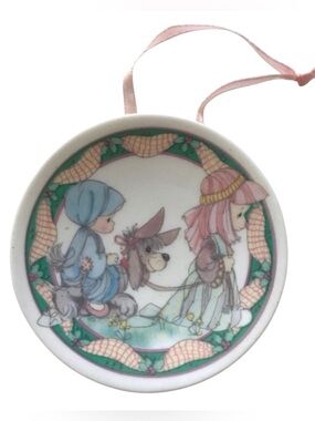 1993 Enesco Precious Moments Bethlehem Porcelain Plate Ornament